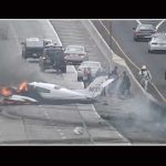 Crash landing of the airoplane at busy highway in America, video viral