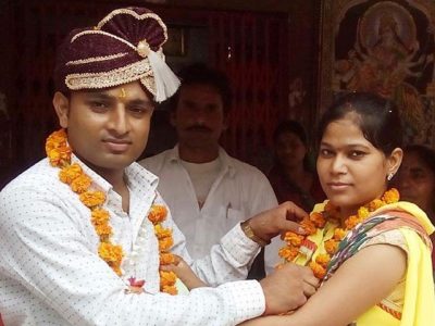 The girl kidnapped the boy on gunpoint and got married in India