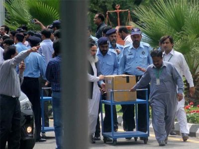 Threats, barriers got stuck; successful to give JIT report