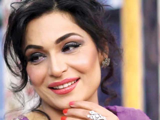 There is a special conspiracy lobby to keep senior artists away from movies, Meera