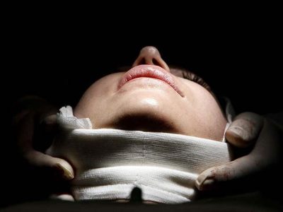 The Chinese lady changed the face to avoid paying the loan