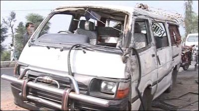 Dadu, 5 people killed in clash of vehicle and tractor trolley