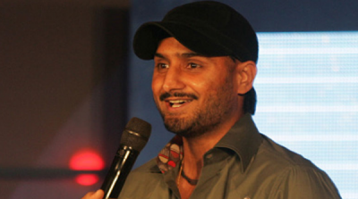 Indian cricketer Harbhajan stepped in the field of singing after cricket