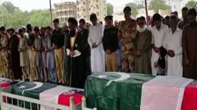 The funeral prayer of three policemen who died in Karachi
