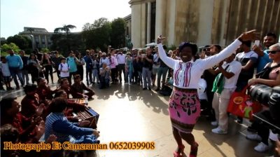 Ustad Asif Santoo, performed, at, Eiffel Tower, Paris, 