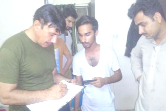 Lahore: Police search operation in Garden Town, 3 suspects arrested