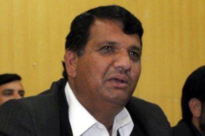 Ameer maqam invitation to Ayesha gulalai to join the N league