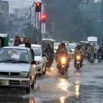 Heavy snowfall broke down heat power in Lahore