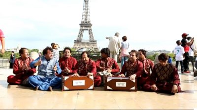 Ustad Asif Santoo, performed, at, Eiffel Tower, Paris, 
