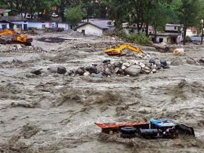 More than 700 people died in heavy rainfall and flood in India