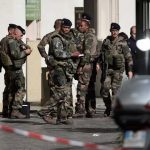 The car rider in Paris crushed 6 French soldiers
