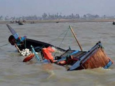 20 fishermen missing from boat sailing in the sea near Karachi