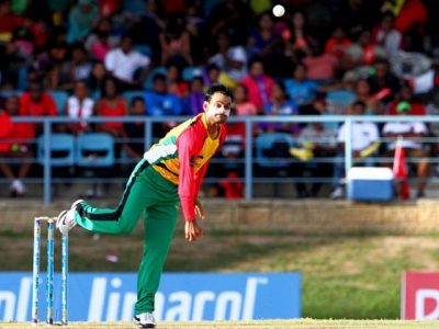 The stunning bowling of the Mohammad Hafeez in the Caribbean Premier League