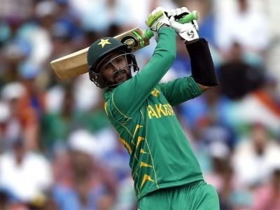 Shoaib Malik completed 7000 runs in Twenty20 cricket