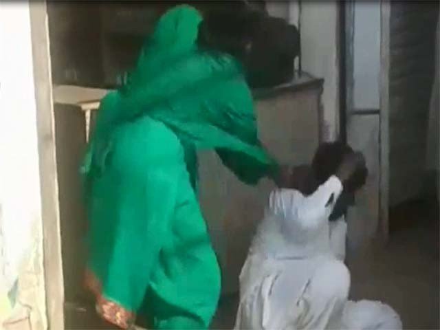 Manuals with women got expensive for peer in Mian Channu