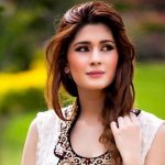 Films are being produced in front of the social values, Kubra Khan