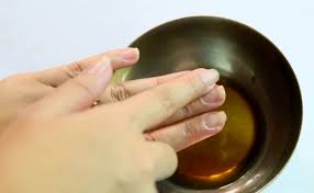 Use mustard oil on nails ,get saved from 6 spiral diseases