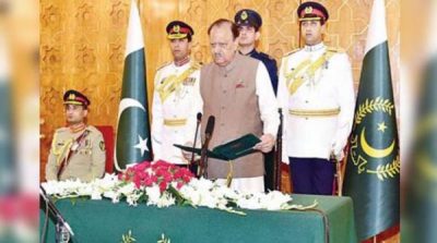 Federal cabinet will take oath today, possibility of Chaudhry Nisar will not be included