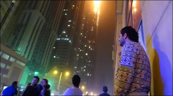دبئی مرینا ٹاور میں لگی آگ پر قابو پالیا گیا