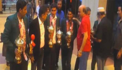 The winners of the World team Snooker champion reached from Egypt to Karachi