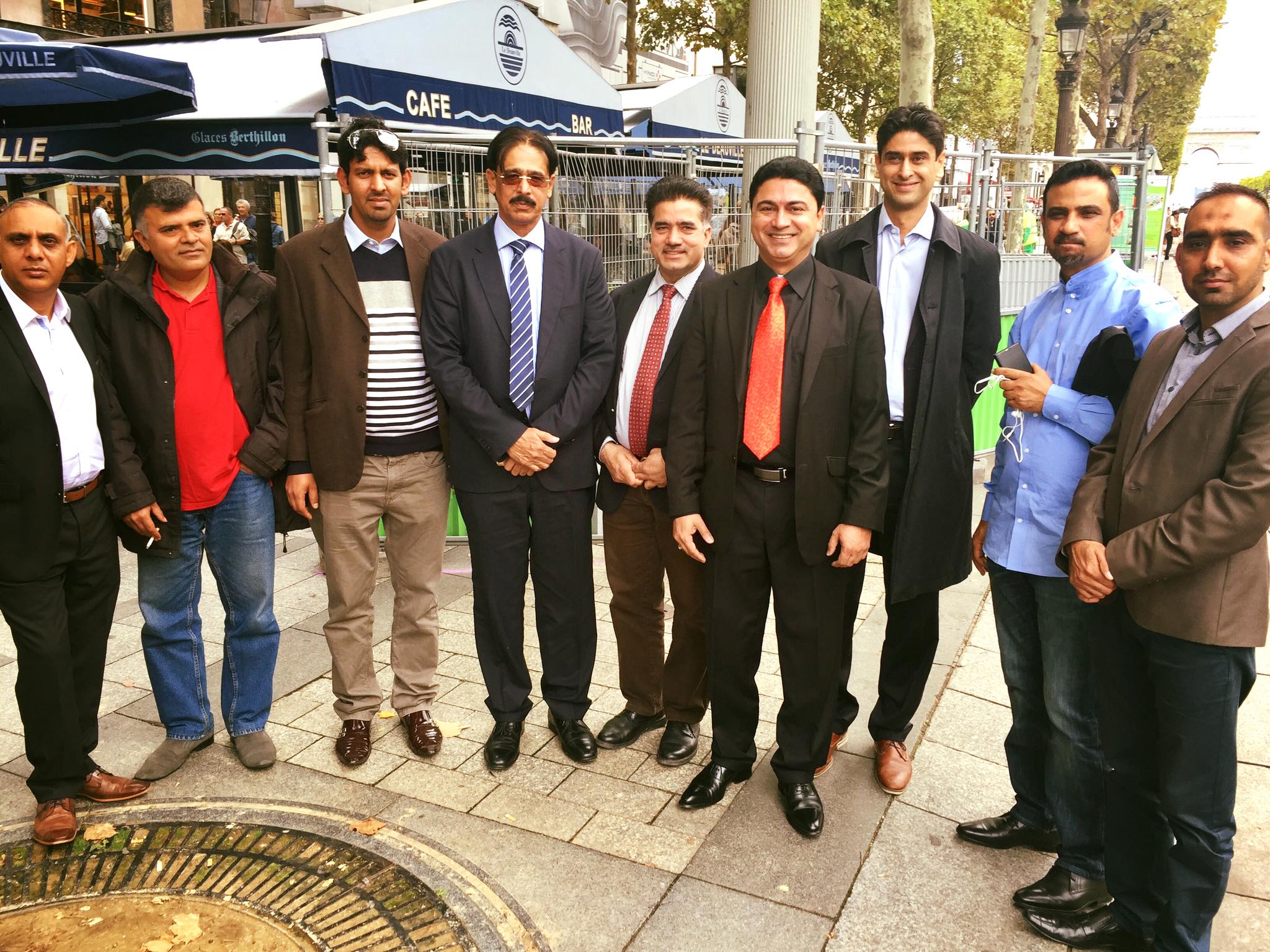 chairman, awami, muslim, league, sheikh rasheed ahmed, reached, paris, on, invitation, of, PTI, leaders, in France