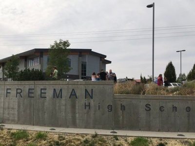 Student killed from firing in American school, many injured