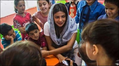 Priyanka meet with Syrian refugees children