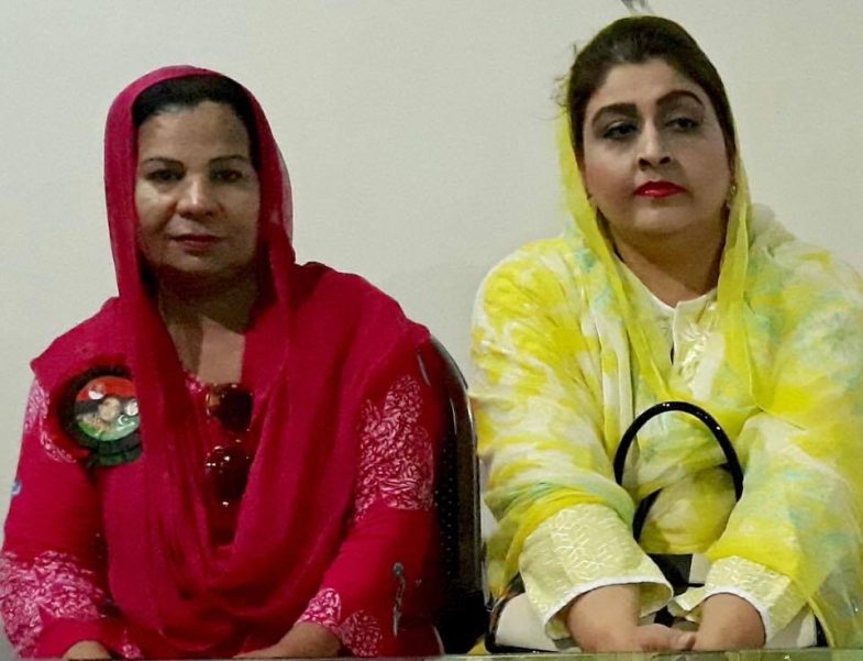 PPP, women, MPA, Fozia Malik, and, member, provincial, women, wing, Yasmeen,, Farooq, vowed, to, give, tough, time,to, Maryam Nawaz