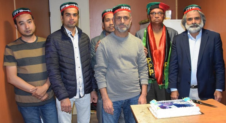 29th, Birthday, of , Bilawal, Bhutto, Zardari, celebrated, at, office, of, Qari Farooq, Ahmed, France, with, Abdul Sattar Malik, Sajid Gorsi and others