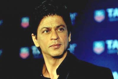Shahrukh Khan's Twitter followers reached to two crores eighty lakh