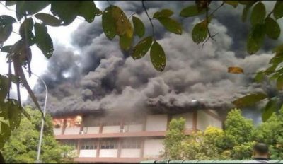 Fireworks in school of Kuala Lumpur, 25 people were killed including students