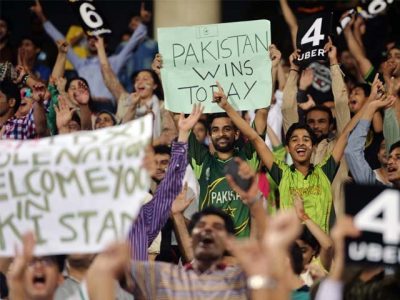 In the first match of the Freedom Cup series, influential people kept declining freely