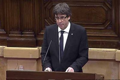 Catalonia leader Carles Puigdemont suspended the announcement of independence