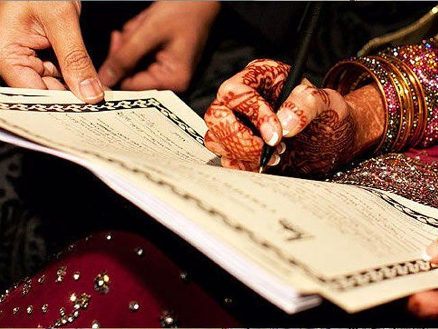 If the music is high in the wedding, will not read the Nikah, scholars