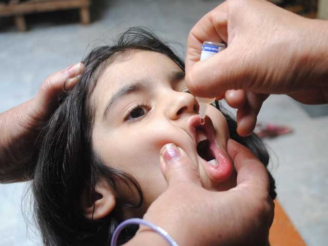 Anti-polio campaign started in three provinces, boycotted in Punjab