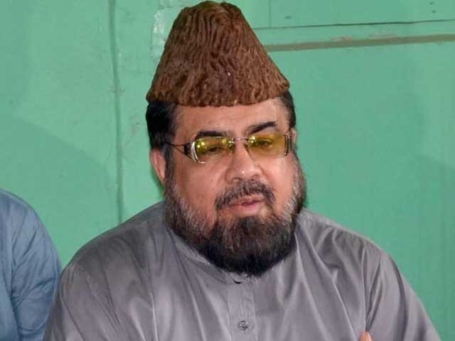 Mufti Abdul Qavi present in court in Qandeel Baloch murder case, adjourn the hearing till tomorrow