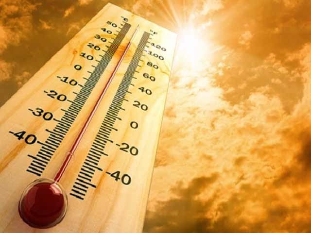 Forecasting of hot temperatures in Karachi