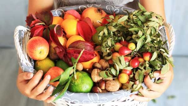 The, food, items, should, never, eat, without, washing, 