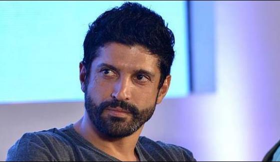 Farhan akhtar has hit back BJP spokesman on saying low IQ