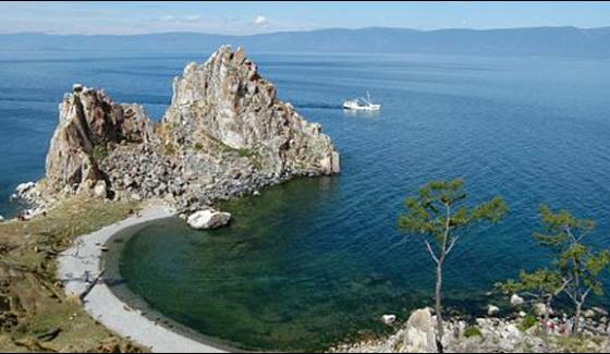 Russia, dealing with the world's deepest lake fraudulent from disaster