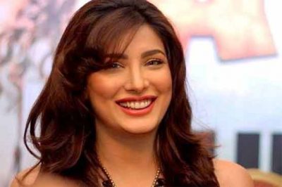 Due to movies will not be far from TV: Mehwish Hayat