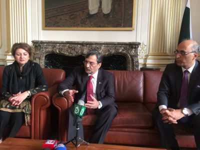 Pak Commerce Minister invites French Entrepreneurs and businessmen to invest in Pakistan