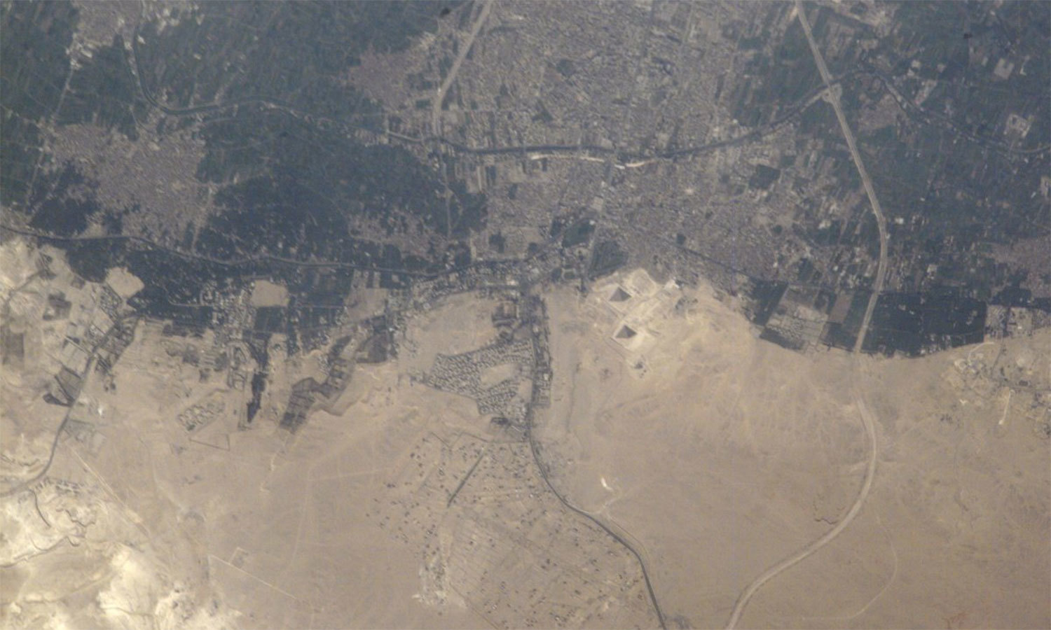 From, space, clear, pictures, of, Human, made, seven, structures, 