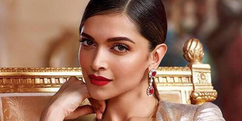 Deepika, padukone, 2 core .Fan