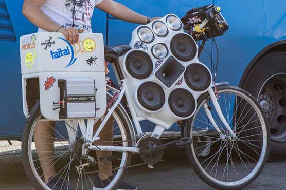 Unique trend to convert bicycle to music studio