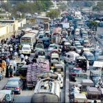 Karachi: drug road flyover shut down on Shahrah e faisal, worst traffic jam