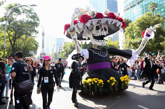 Animated festival of death worship in Mexico