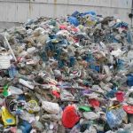 Unique hotel where money does not have to pay for buying food to give garbage