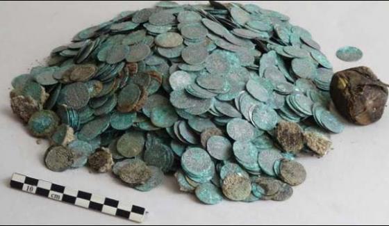 France, during the excavation, explored the 12th-century Islamic Dinar
