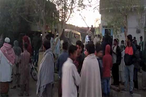 Karachi: un-controlled trailer went home, the baby died in the accident